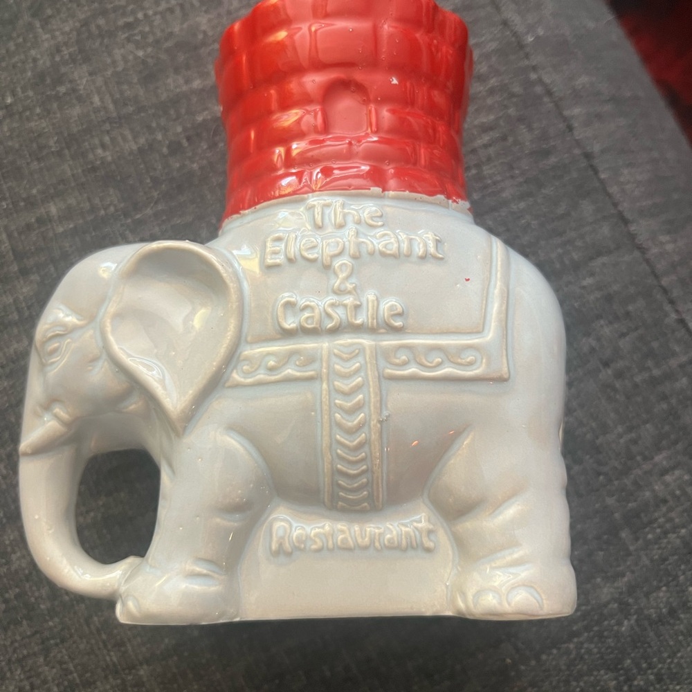 Vintage Elephant & Castle tiki mug